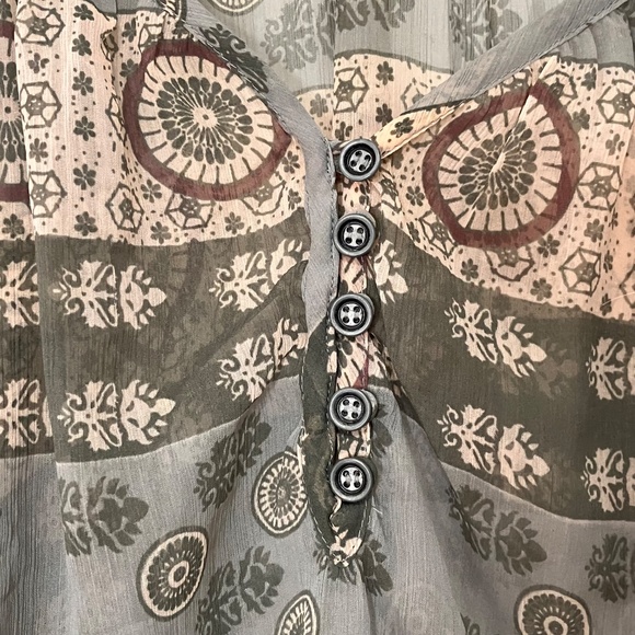 Doman Sleeve Sheer Flowy Boho Blouse - Picture 3 of 8